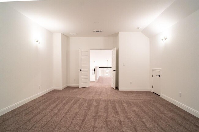 Photo - 3501 Jaulan St