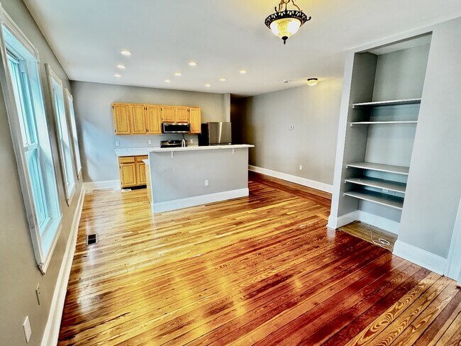 Photo - 33 Adamson St Unit 1