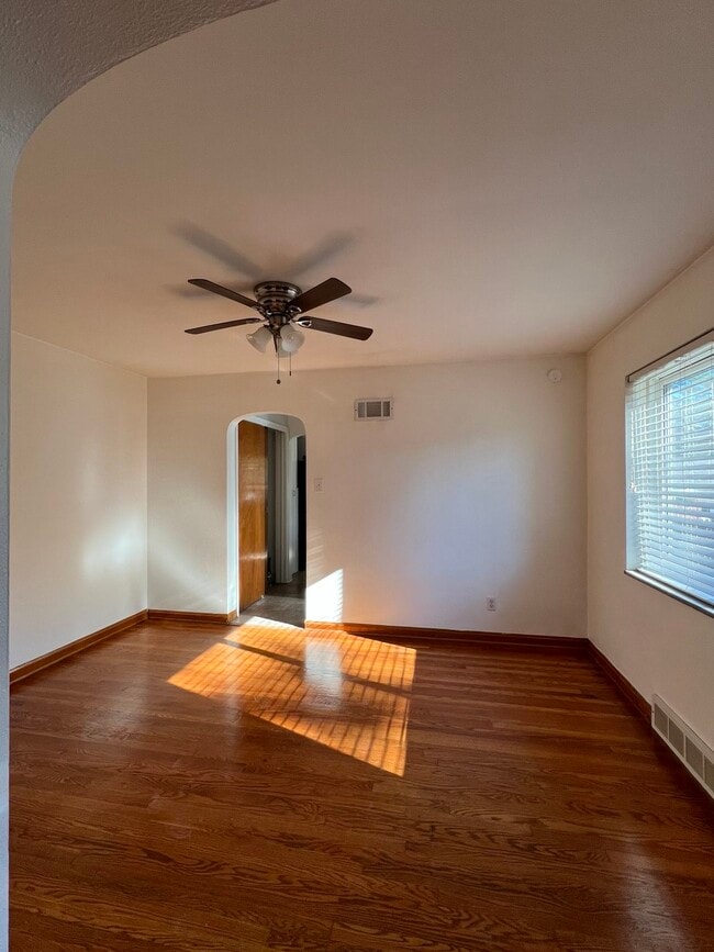 Photo - 5924 Arendes Dr Unit 5924