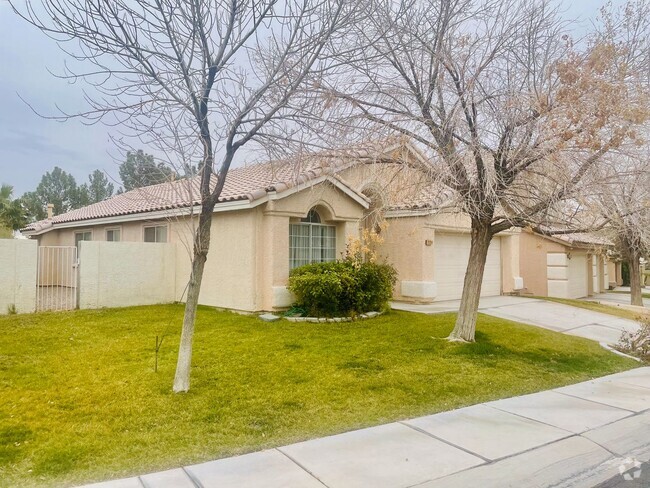 Building Photo - Coming Soon: Fantastic 3 Bedroom Home in S...