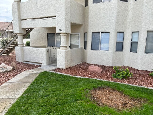 Photo - Larger unit at Rock Springs 1 Community