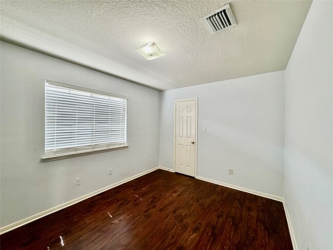 Photo - 21306 Walden Grove Ln