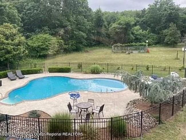 Photo - Stunning Home with Private Pool in Manchester