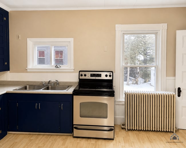 Photo - 16 West St Unit 2