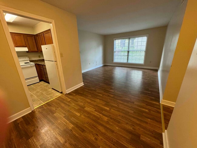 Photo - 1801 Marion Manor Dr