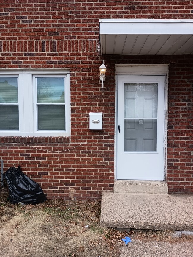449 Cook Ave