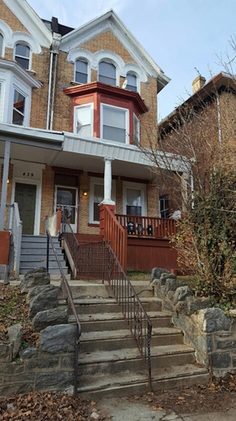 Photo - 437 W Bringhurst St (Philadelphia, PA)