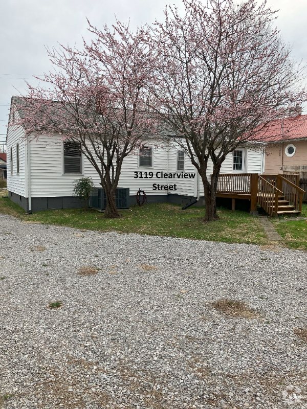 Building Photo - 3119 Clearview St Rental