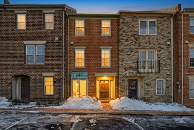 Building Photo - 6701 Washington Blvd Unit E