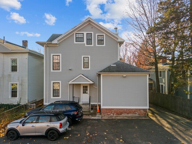 Photo - 35 Eld St Unit 3