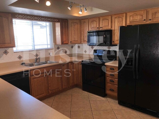 Photo - 3672 W Windrose Dr