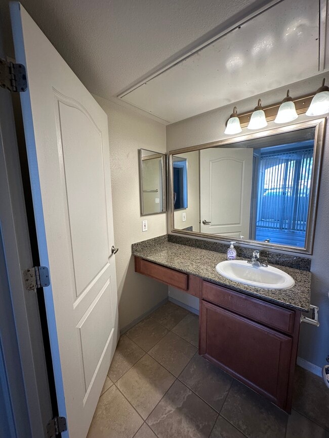 Photo - 2134 E Broadway Rd Unit 1034