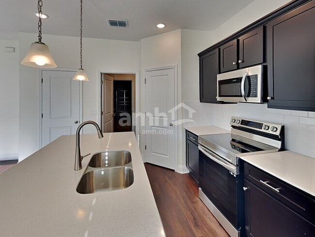 Photo - 6162 Little Blf Cir