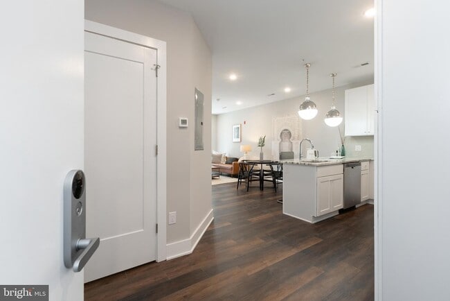 Photo - 45 W Haines St Unit 304