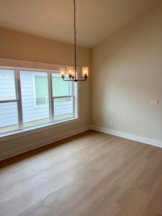 Photo - SD10th Unit 767