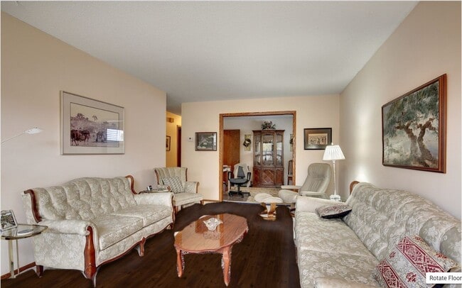 Photo - 5417 Emerson Ave S