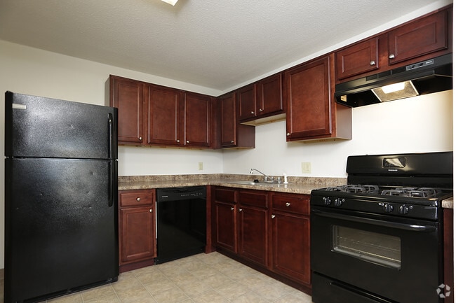 Canterbury Apartment Homes