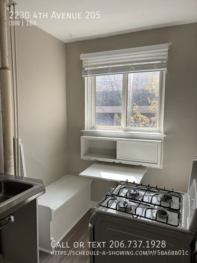 Photo - 2230 4th Ave