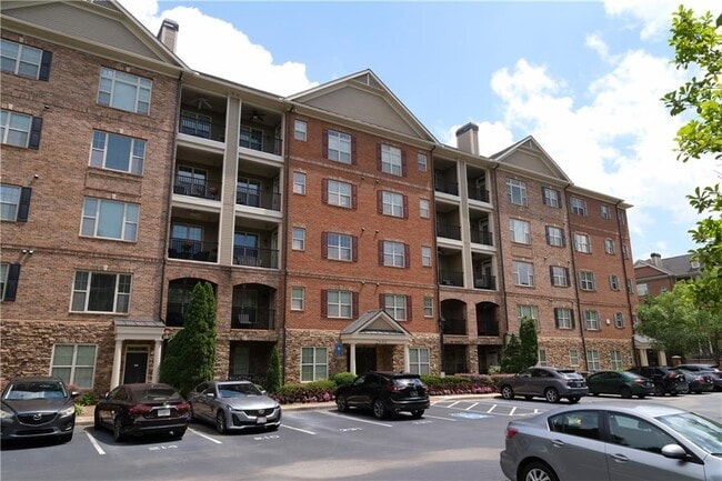 Building Photo - 2300 Peachford Rd Unit 2203