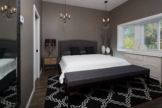 Photo - 218 W 17th Ave Unit ID1051883P