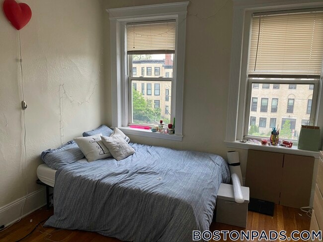 Photo - 463 Park Dr Unit 16