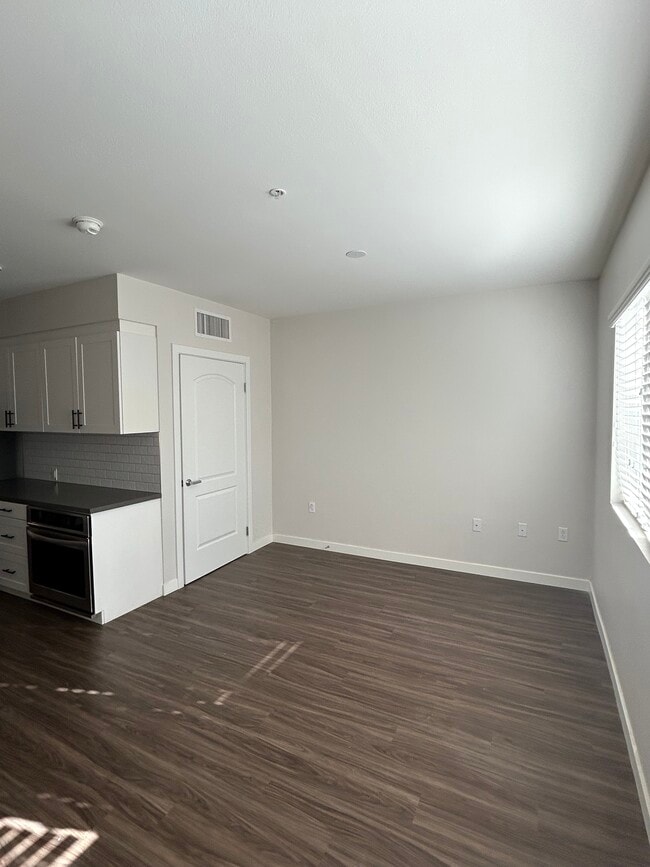 Photo - The Retreat at Midway Senior Apts