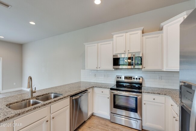 Photo - 116 Fossil Falls Ln