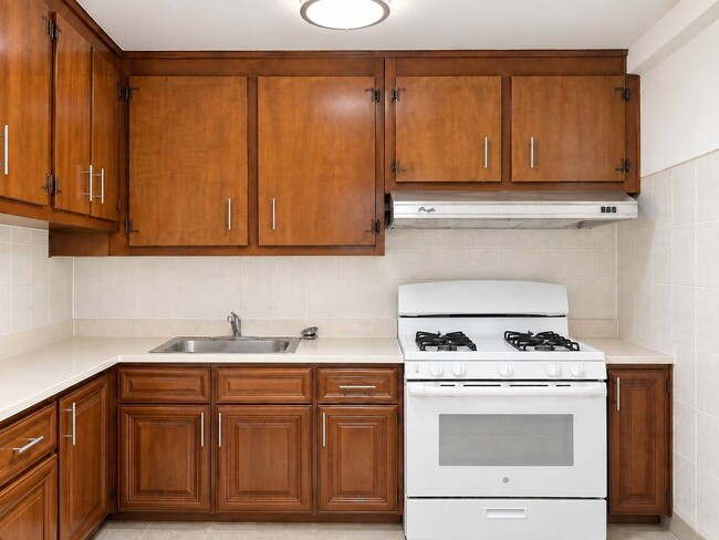 Photo - 137-10 Franklin Ave Unit 102