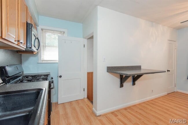 Photo - 3818 Wabash Ave