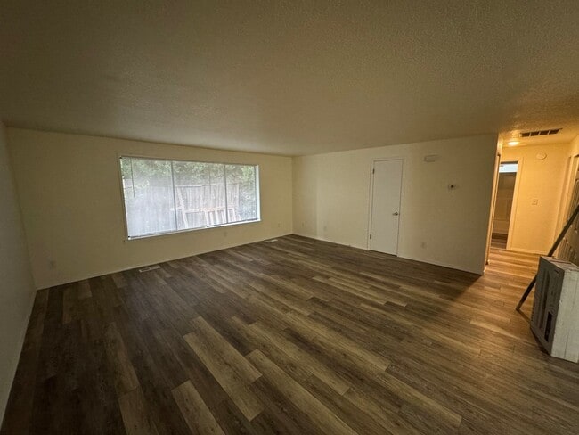 Photo - 306 S 20th St Unidad 2