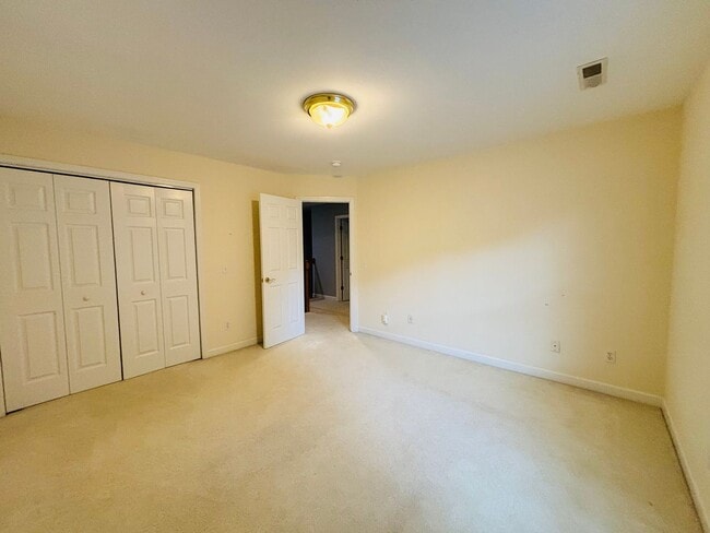 Photo - 1104 Caldwell Dr