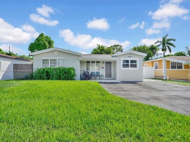 Building Photo - 6930 SW 12th St Rental