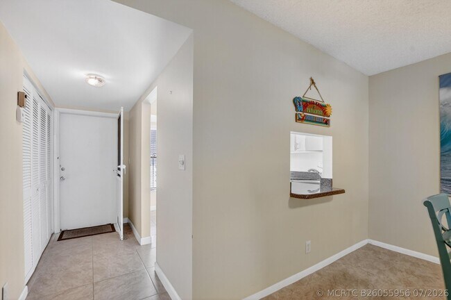 Photo - 265 SE 10th St Unit 11c