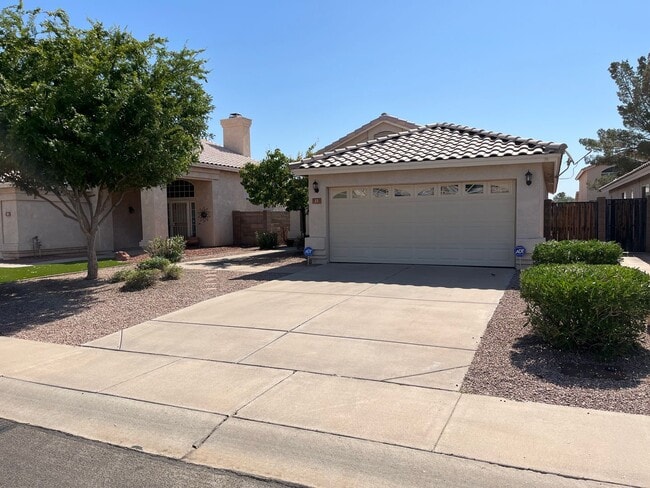 Photo - 33 N Sahuaro Dr