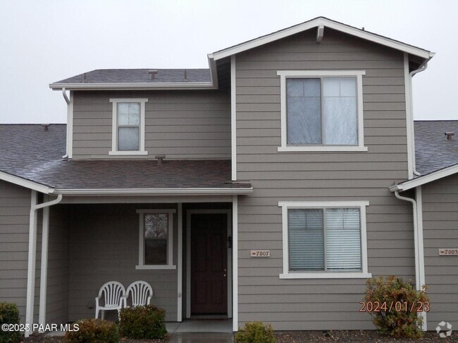 Building Photo - 7007 E Lantern Lane East Rental