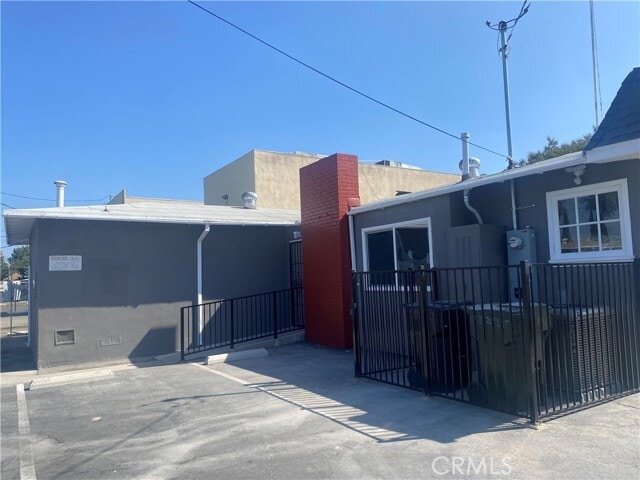 621 S Harbor Blvd