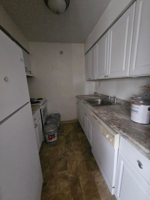 Photo - 4 Fortune Rd W