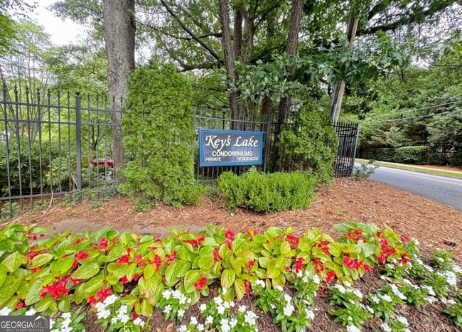 Photo - 1291 Keys Lake Dr NE