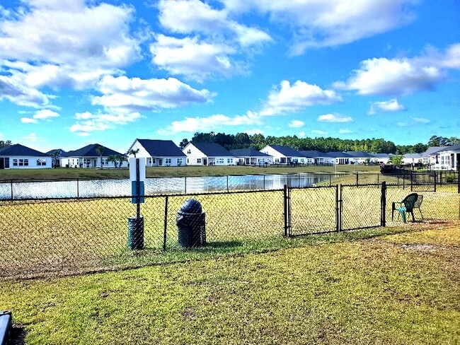 Photo - 1542 Regal Fern Wy