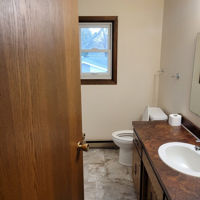 Photo - 108 S 5th St Unidad 2