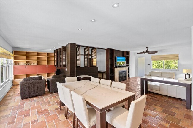 10190 Collins Ave Unit 306/308