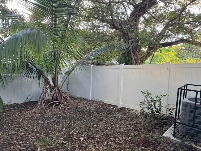 Photo - 2730 NW 44th St