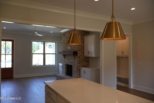 Photo - 113 Southern Oak Wy