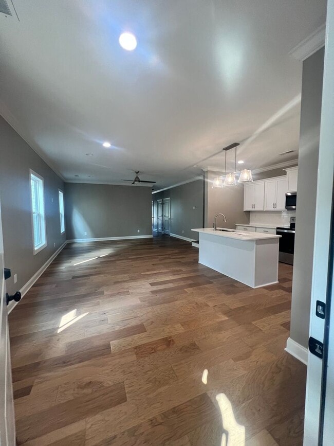 Photo - The Village at Mount Victor