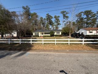 Photo - 1924 Woodside Rd