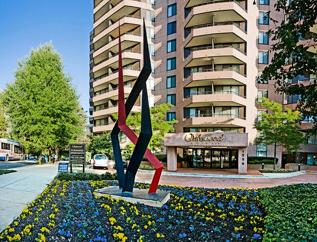 Oakwood Residence Arlington Apartments For Rent In Arlington Va Forrent Com