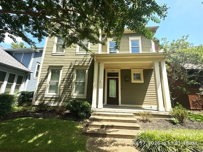 Building Photo - Gorgeous 4 Bedroom Home A Must See