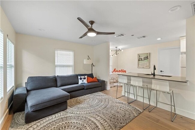 Photo - 4501 Avenue B