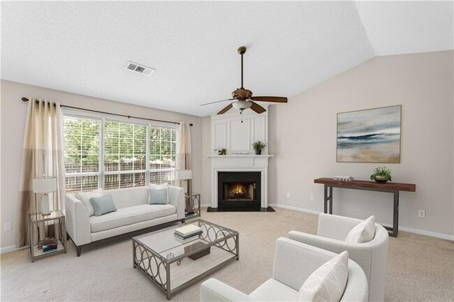 Photo - 590 Barsham Way