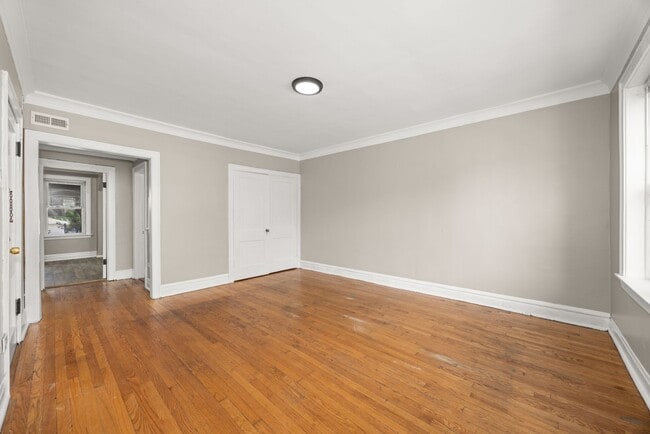 Photo - 5041 W 18th St Unit 13